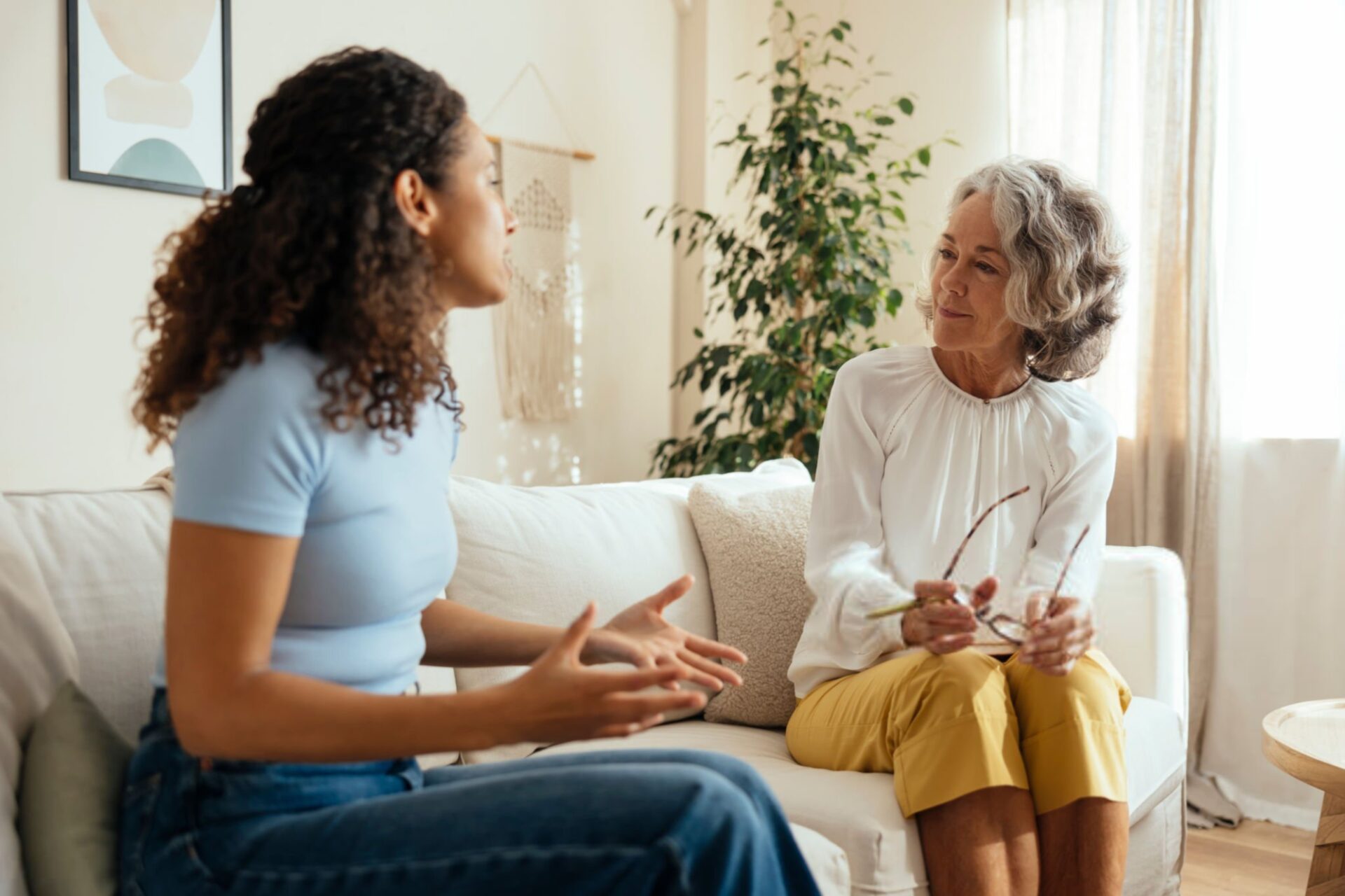 donna cerca supporto per problema dell'incotinenza